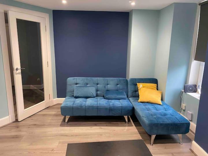 Appartement Lovely 3 Bedroom With Private Garden In Centre *